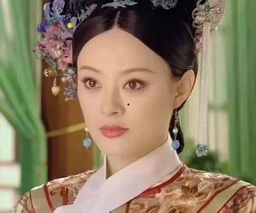 爆料娱乐圈的博主甄嬛,娱乐圈幕后真相大曝光 第1张 爆料娱乐圈的博主甄嬛,娱乐圈幕后真相大曝光 第1张